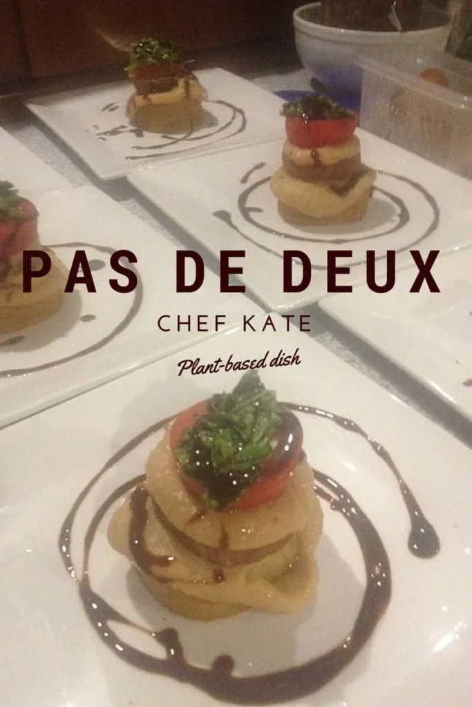 Pas de Deux Catamaran cuisine