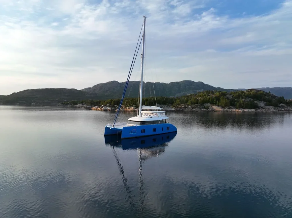 Ohana - Luxury Sailing Catamaran